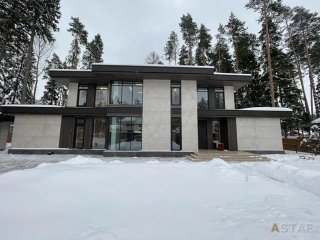 Дома, фасады, кровли