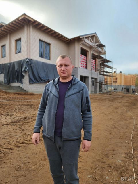 Два дома с нуля